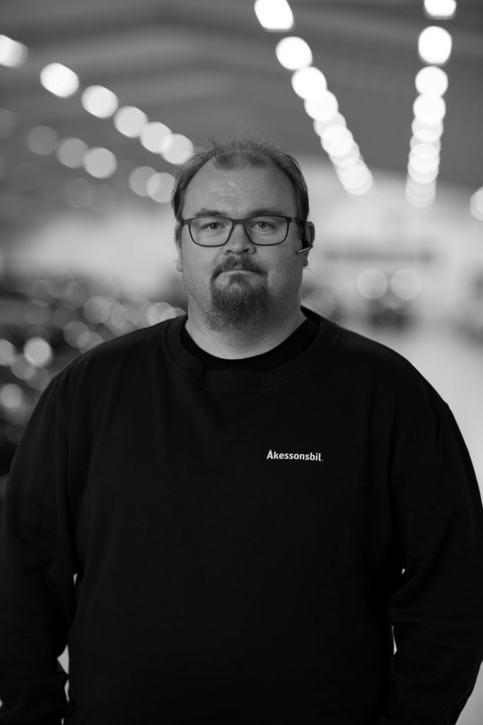 <br />
<b>Notice</b>: Undefined index: alt in <b>/home/akessons/public_html/wp-content/themes/blankslate/parts/personal.php</b> on line <b>68</b><br />