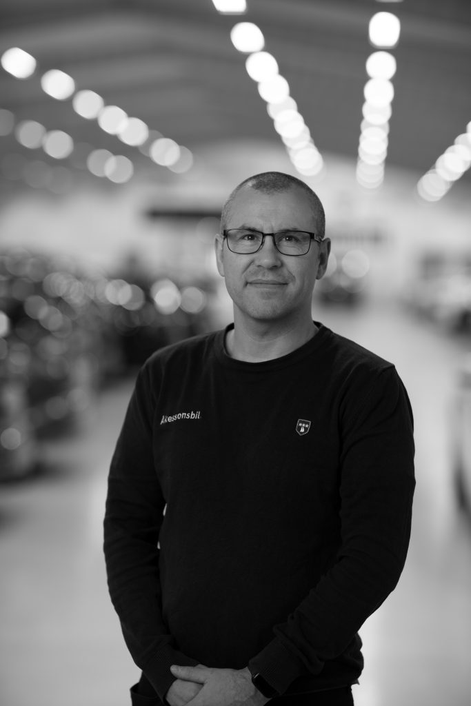 <br />
<b>Notice</b>: Undefined index: alt in <b>/home/akessons/public_html/wp-content/themes/blankslate/parts/personal.php</b> on line <b>68</b><br />