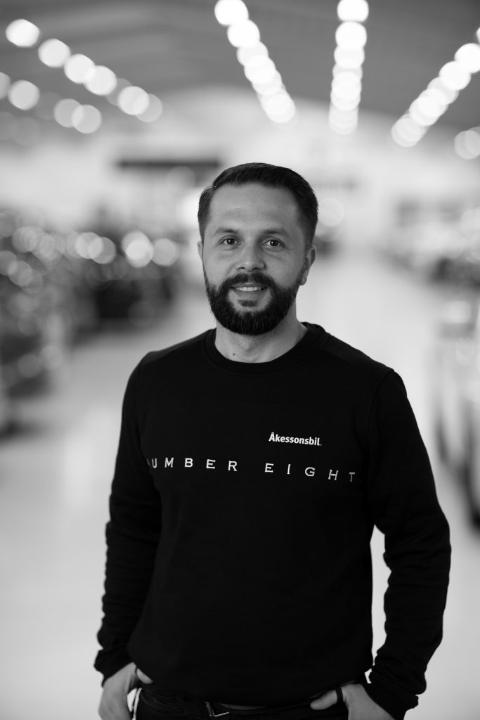 <br />
<b>Notice</b>: Undefined index: alt in <b>/home/akessons/public_html/wp-content/themes/blankslate/parts/personal.php</b> on line <b>68</b><br />