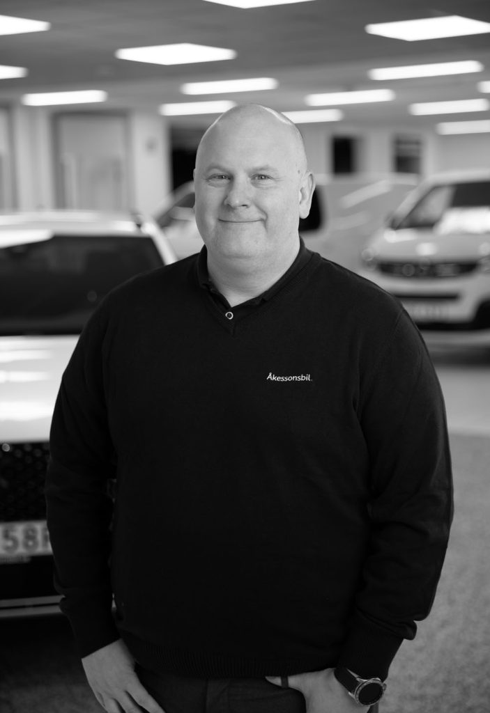 <br />
<b>Notice</b>: Undefined index: alt in <b>/home/akessons/public_html/wp-content/themes/blankslate/parts/personal.php</b> on line <b>68</b><br />