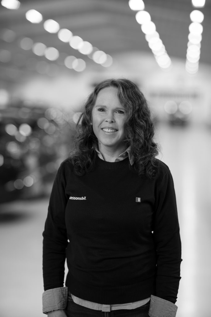 <br />
<b>Notice</b>: Undefined index: alt in <b>/home/akessons/public_html/wp-content/themes/blankslate/parts/personal.php</b> on line <b>68</b><br />