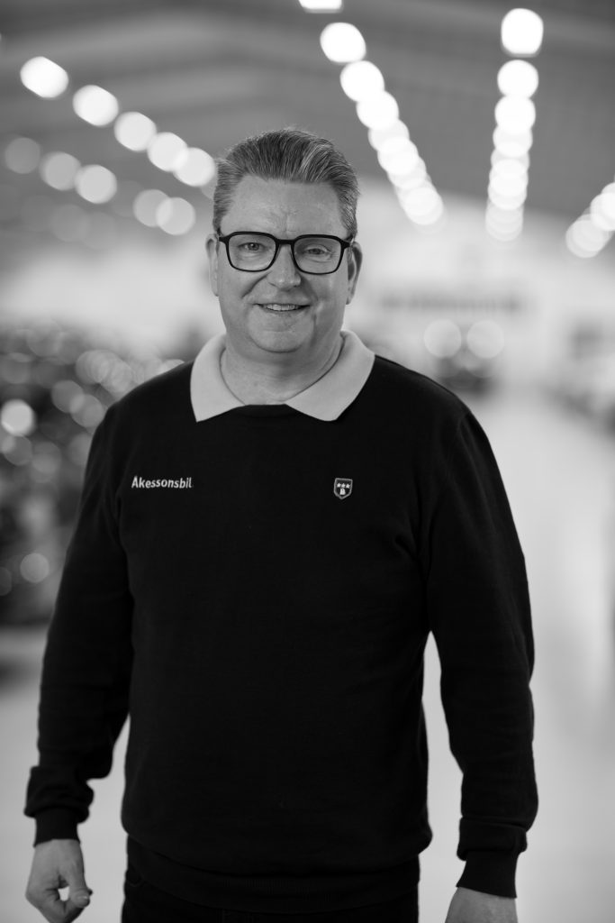 <br />
<b>Notice</b>: Undefined index: alt in <b>/home/akessons/public_html/wp-content/themes/blankslate/parts/personal.php</b> on line <b>68</b><br />